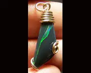 PENDENTIF OR 14K GF - OPALE NOIRE