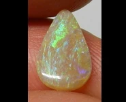 OPALE CRISTAL 0.90 CT PIERRE AUSTRALIE