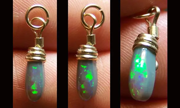 PENDENTIF OR 14K GF - OPALE NOIRE