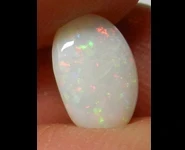 OPALE BLANCHE 0.95 CT PIERRE AUSTRALIE