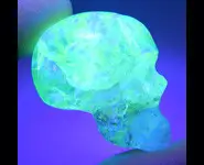 CRANE DE CRISTAL OPALE HYALITE UV FLUO