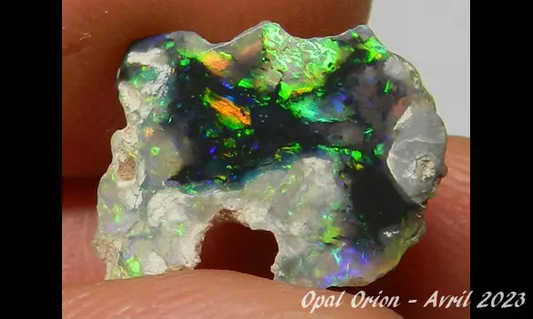 BLACK OPAL 2 CT AUSTRALIA L. RIDGE
