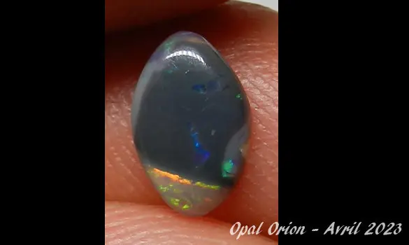 BLACK OPAL 0.55 CT AUSTRALIA L. RIDGE