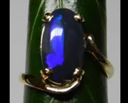 BAGUE OPALE NOIRE AUSTRALIE NOBLE OR 18K