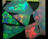 OPALE CRISTAL BRUTE 18.75 CT C. PEDY