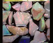 OPALE BLANCHE BRUTE 428 CT C. PEDY