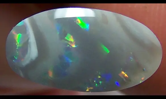 SOLID OPALE NOIRE 2.50 CT AUSTRALIE