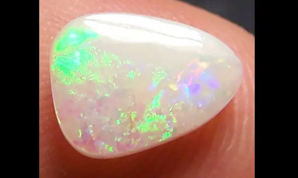 SOLID OPALE BLANCHE 1.50 CT AUSTRALIE