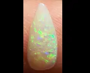 SOLID OPALE CRISTAL 0.85 CT AUSTRALIE