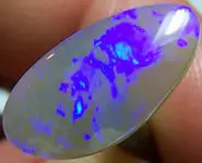 SOLID CRYSTAL OPAL 3.70 CT L. RIDGE