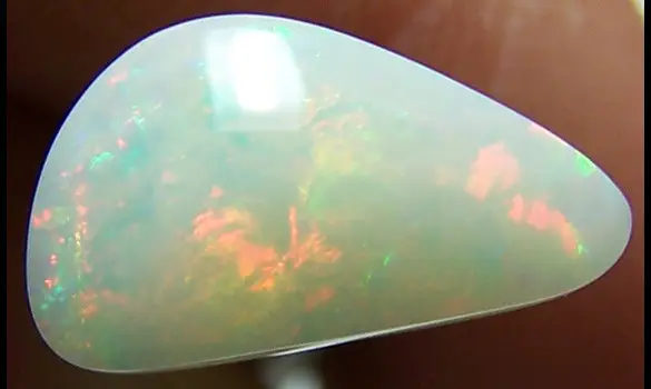 SOLID WHITE OPAL 1.75 CT C. PEDY