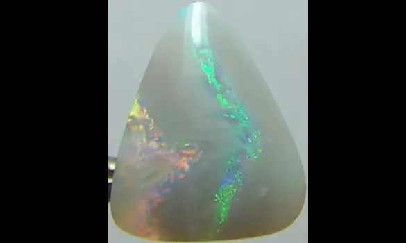 SOLID OPALE DARK 2.10 CT AUSTRALIE