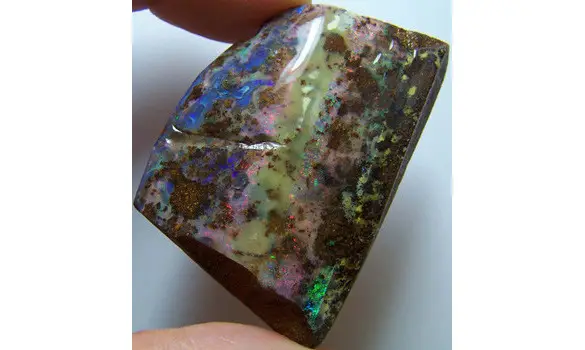 ROUGH OPAL BOULDER 127.75 carat