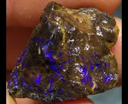 ROUGH KOROIT OPAL 33 CT QUEENSLAND
