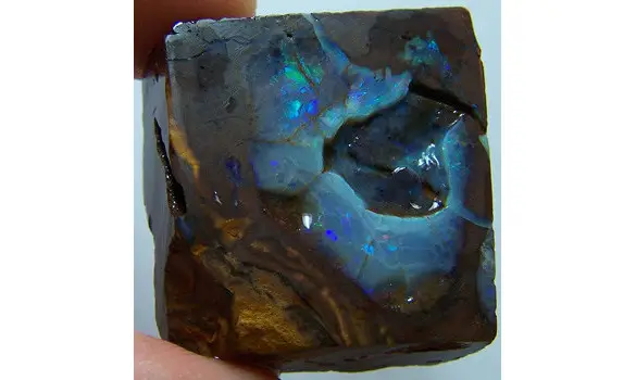 ROUGH BOULDER OPAL 119 CT AUSTRALIA, QLD