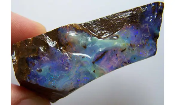 ROUGH OPAL BOULDER 163 CT AUSTRALIA, QLD