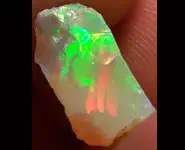 SUPERBE OPALE BRUTE 4 CT WELO