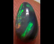 SOLID OPALE NOIRE 0.65 CT AUSTRALIE