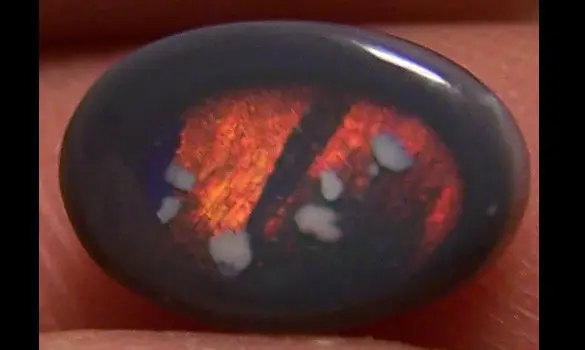 SOLID BLACK OPAL 1.35 CT AUSTRALIA