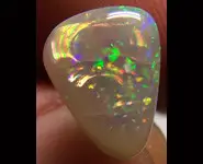 SOLID OPALE NOIRE 2.15 CT L. RIDGE