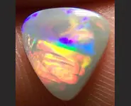 MAGNIFIQUE OPALE DARK 0.75 CT