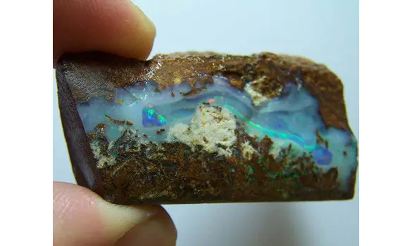 ROUGH BOULDER OPAL 243 CT AUSTRALIA, QLD