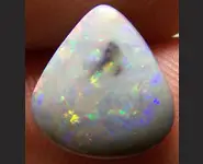 SOLID DARK OPAL 2.65 CT AUSTRALIA