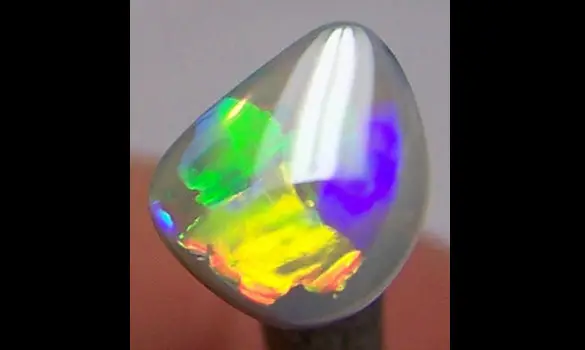 SOLID OPAL 0.75 CT