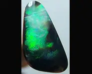 SOLID OPALE NOIRE 1.05 CT AUSTRALIE