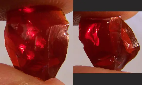 OPALE DE FEU ROUGE 4.60 CT MEXIQUE