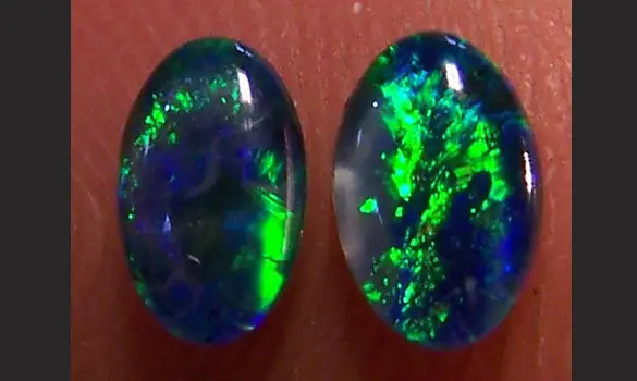 2 OPALES TRIPLET 6x4mm COOBER PEDY