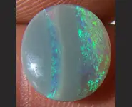 SOLID OPALE NOIRE 2.35 CT AUSTRALIE