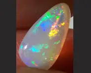 SUPERBE OPALE CRISTAL 1.55 CT WELO