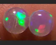 2 ROUNDS 5mm CRYSTAL OPAL WELO