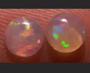 2 ROUNDS 5mm CRYSTAL OPAL WELO