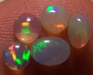 5 CALIBRATED OPAL 0.95 CT WELO