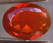 OPALE DE FEU FACETTEE 3.20 CT MAGDALENA