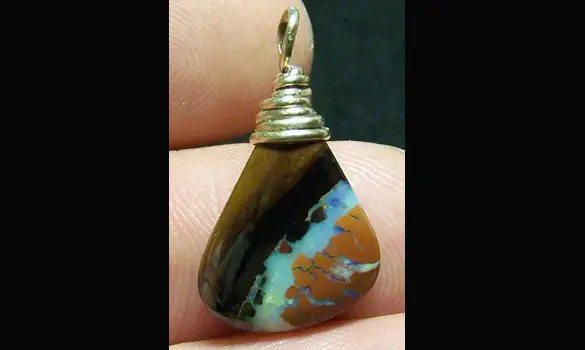 PENDENTIF OR 14K GF - OPALE KOROIT