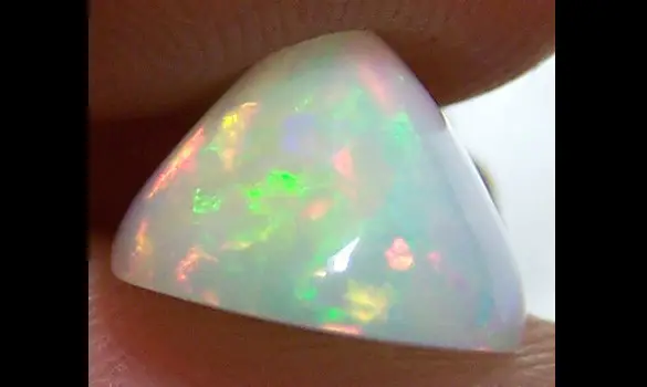 ETHIOPIAN CRYSTAL OPAL 2.55 CT WELO