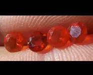 4 OPALES FACETTEES RONDES 0.75 CT