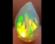 WELO FACETED CRYSTAL OPAL 2.10 CT