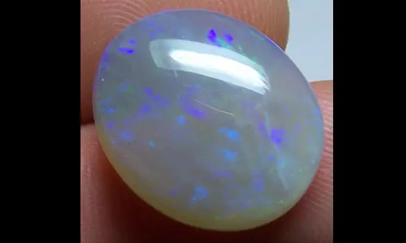 CRYSTAL OPAL 9.95 CT LIGHTNING RIDGE