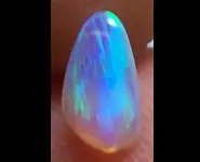 OPALE CRISTAL 0.40 CT LIGHTNING RIDGE